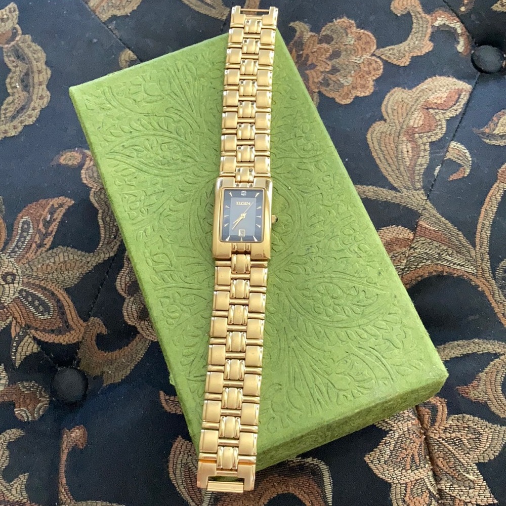Men’s Watch - Picture 2 of 3